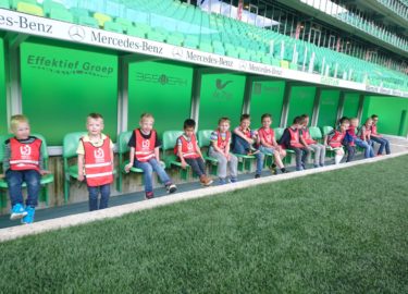 Rondleiding FC - Groningen Kids First COP groep 9 mei