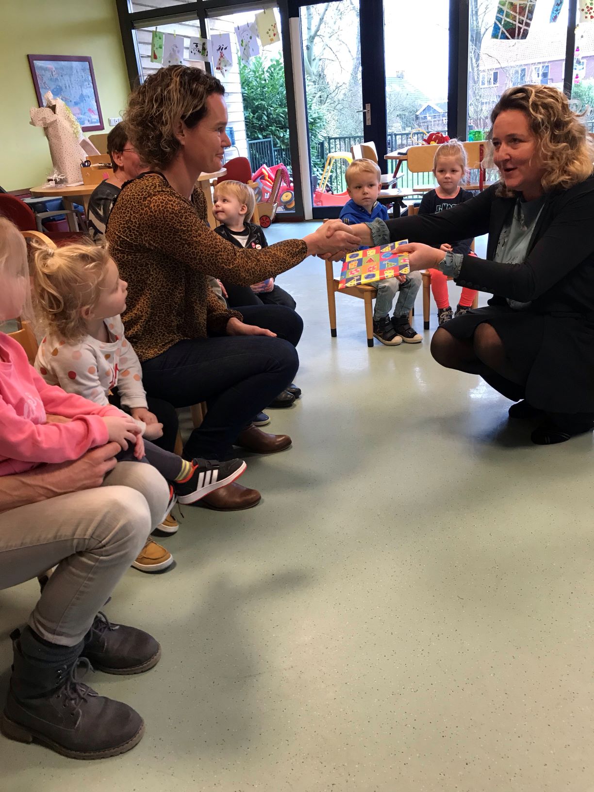 Peuteropvang Raerd, certificering tweetaligheid Kids First COP groep Friesland Peuteropvang Raerd, certificering tweetaligheid Kids First COP groep Friesland